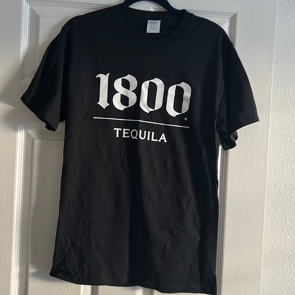 NWOT 1800 logo T-shirt